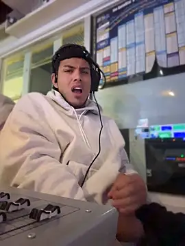 StrokingDaddy4 online show from 04-23-26, 10:58