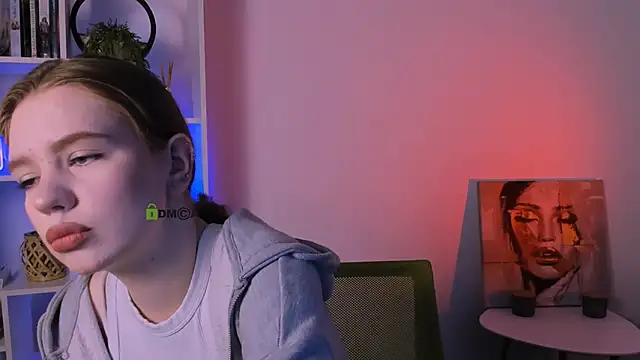 Snapshot of eva_drive chatting on 10-09-25, 07:01 eva drive online show from 10-09-25, 07:01