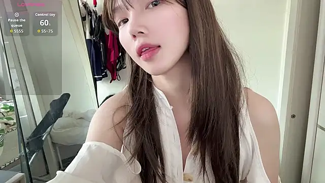 Yiyi-707 online show from 09-10-25, 09:53