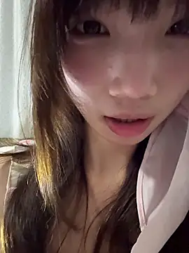 Yiyi-707 online show from 11-08-25, 02:17