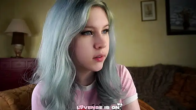Snapshot of ElizSpieth chatting on 06-17-26, 02:36 ElizSpieth online show from 06-17-26, 02:36