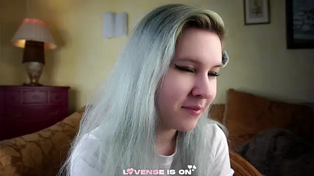 ElizSpieth online show from 07-04-26, 03:13
