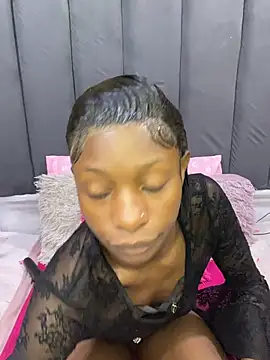 LonelyQueenxx25 online show from 07-10-26, 10:12