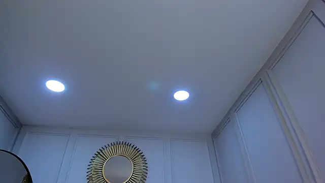 CharlotteBrownn  online show from 11-27-25, 03:41