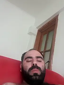 Snapshot of body02081 chatting on 10-02-25, 01:40 body02081 online show from 10-02-25, 01:40