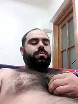 Snapshot of body02081 chatting on 10-06-25, 03:31 body02081 online show from 10-06-25, 03:31