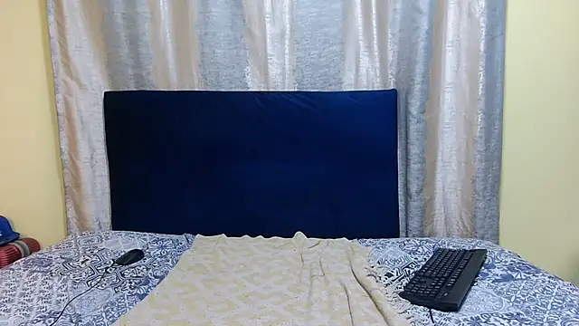 Snapshot of KinkyTrans23 chatting on 10-06-25, 08:06 KinkyTrans23 online show from 10-06-25, 08:06