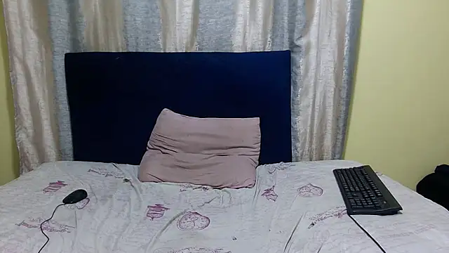 Snapshot of KinkyTrans23 chatting on 01-06-26, 08:23 KinkyTrans23 online show from 01-06-26, 08:23