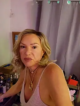 Sugarloveless online show from 05-22-26, 06:46
