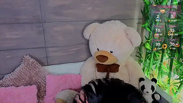 Snapshot of MeganAdamms chatting on 09-16-25, 11:55 MeganAdamms online show from 09-16-25, 11:55