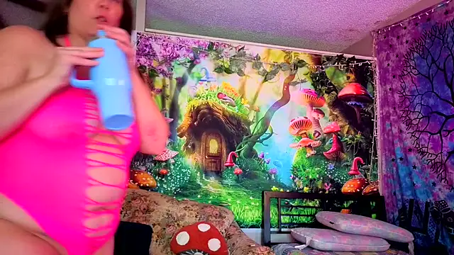 Snapshot of Princess__Kitty__ chatting on 09-20-25, 04:19 Princess Kitty online show from 09-20-25, 04:19