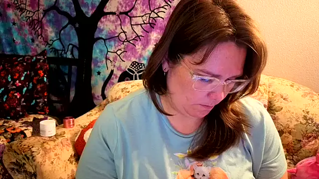 Snapshot of Princess__Kitty__ chatting on 10-16-25, 06:42 Princess Kitty online show from 10-16-25, 06:42