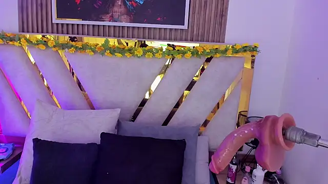 Luna Naughty1 online show from 06-23-26, 01:31