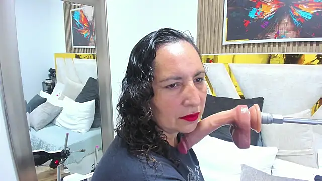 Luna Naughty1 online show from 07-18-26, 07:17