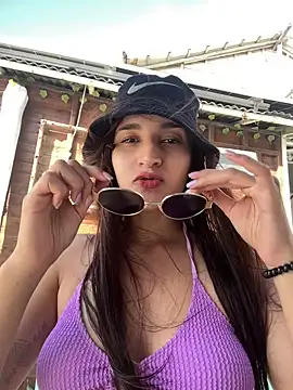 samaantha lux online show from 02-24-26, 08:40