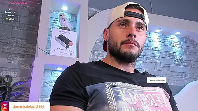 Snapshot of dominic_de_luca chatting on 12-18-25, 03:45 dominic de luca online show from 12-18-25, 03:45