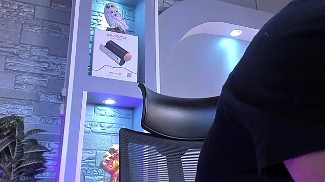 Snapshot of dominic_de_luca chatting on 02-11-26, 04:06 dominic de luca online show from 02-11-26, 04:06