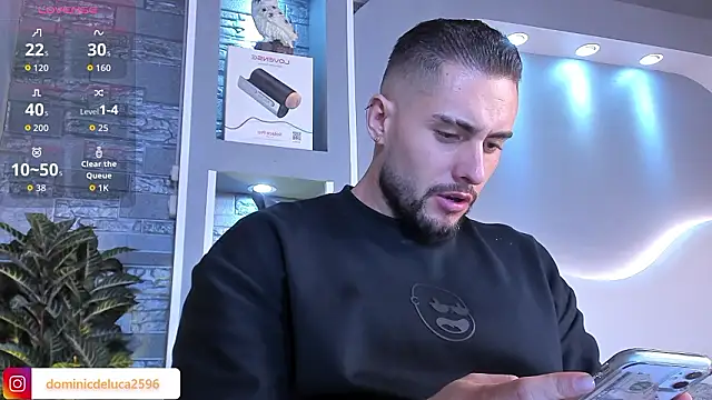 Snapshot of dominic_de_luca chatting on 02-14-26, 03:58 dominic de luca online show from 02-14-26, 03:58