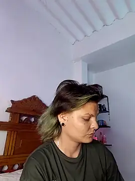 Snapshot of kay_towers99 chatting on 03-05-26, 03:52 kay towers99 online show from 03-05-26, 03:52