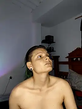 Snapshot of kay_towers99 chatting on 03-31-26, 07:14 kay towers99 online show from 03-31-26, 07:14