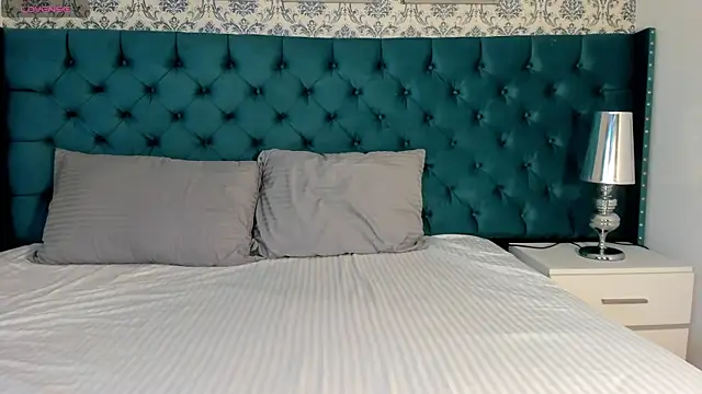 Snapshot of MeryCoors chatting on 06-21-26, 03:31 MeryCoors online show from 06-21-26, 03:31