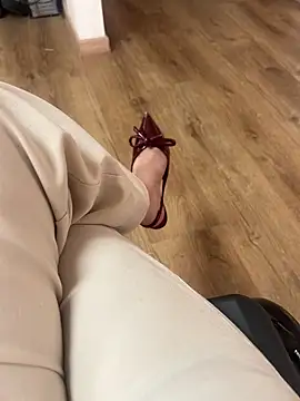 larsonbeverly online show from 03-17-26, 06:33