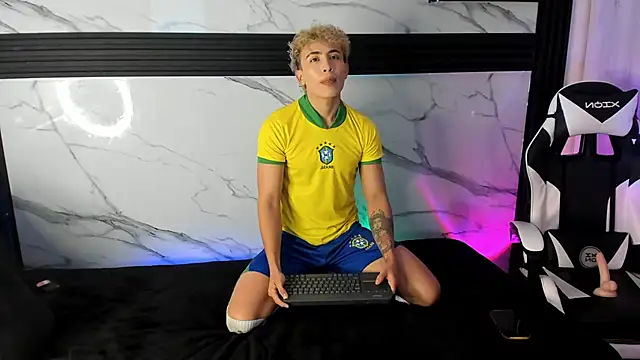 Saimonvela online show from 11-16-25, 06:41