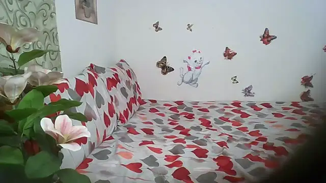 Snapshot of LustInLips chatting on 02-21-26, 03:07 LustInLips online show from 02-21-26, 03:07