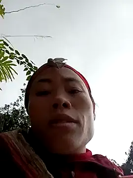 CoMay003 online show from 10-28-25, 02:26