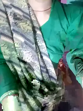 Snapshot of Sonam9696 chatting on 11-30-25, 06:12 Sonam9696 online show from 11-30-25, 06:12