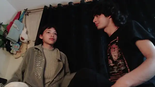 MixiPeach online show from 04-29-26, 06:17