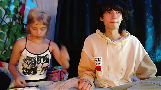 MixiPeach online show from 05-09-26, 05:34