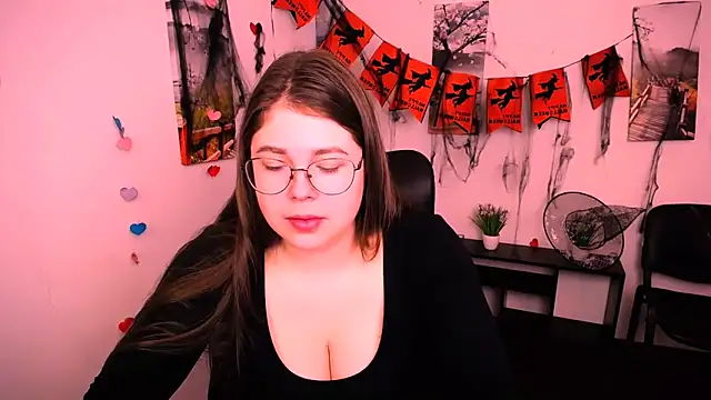 Snapshot of _Lovely_Mary chatting on 10-29-25, 10:06 Lovely Mary online show from 10-29-25, 10:06