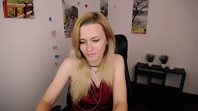 PeppyMia online show from 10-06-25, 06:11