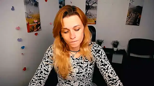 PeppyMia online show from 11-13-25, 10:14