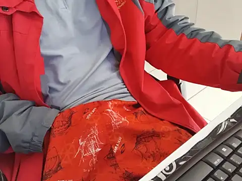 Carloskasado online show from 07-19-26, 01:04