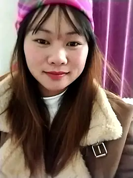 Snapshot of Sisi_dy01 chatting on 01-13-26, 04:29 Sisi dy01 online show from 01-13-26, 04:29