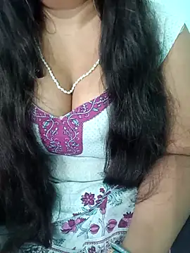 Snapshot of Anjali-bhabhi chatting on 10-04-25, 09:29 Anjali-bhabhi online show from 10-04-25, 09:29