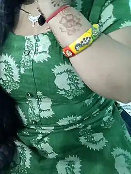 Snapshot of Anjali-bhabhi chatting on 10-12-25, 07:13 Anjali-bhabhi online show from 10-12-25, 07:13