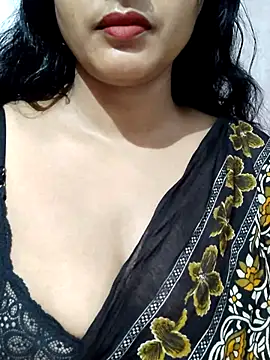 Snapshot of spicysuhana chatting on 09-13-25, 09:58 spicysuhana online show from 09-13-25, 09:58
