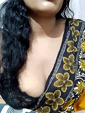 Snapshot of spicysuhana chatting on 09-24-25, 04:54 spicysuhana online show from 09-24-25, 04:54