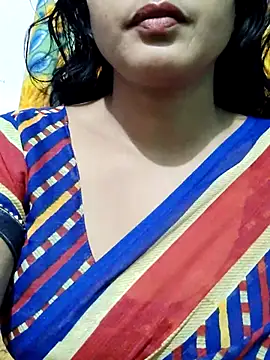 Snapshot of spicysuhana chatting on 10-15-25, 11:05 spicysuhana online show from 10-15-25, 11:05