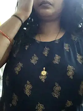 Snapshot of spicysuhana chatting on 03-31-26, 12:34 spicysuhana online show from 03-31-26, 12:34