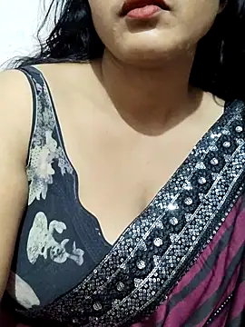 Snapshot of spicysuhana chatting on 04-20-26, 08:21 spicysuhana online show from 04-20-26, 08:21