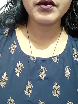 Snapshot of spicysuhana chatting on 04-22-26, 02:25 spicysuhana online show from 04-22-26, 02:25