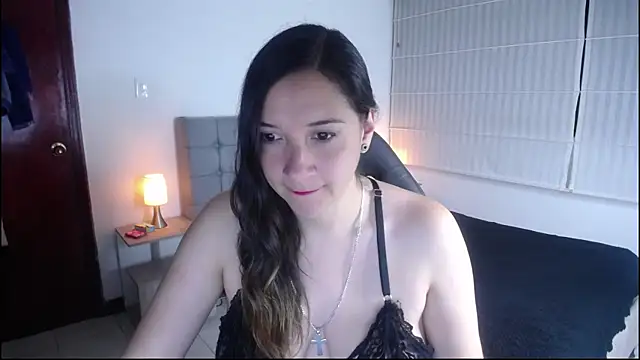 Snapshot of Agatha_bellucci_ chatting on 09-09-25, 12:48 Agatha bellucci online show from 09-09-25, 12:48