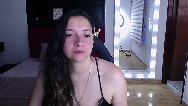 Snapshot of Agatha_bellucci_ chatting on 09-28-25, 02:44 Agatha bellucci online show from 09-28-25, 02:44