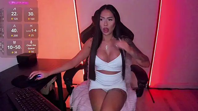 Snapshot of alisonrouge chatting on 11-18-25, 08:24 alisonrouge online show from 11-18-25, 08:24