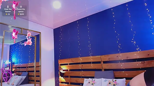 Snapshot of ambar_lover chatting on 10-23-25, 07:45 ambar lover online show from 10-23-25, 07:45