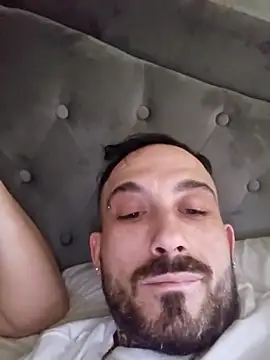 Snapshot of passioneeterna chatting on 04-08-26, 08:36 passioneeterna online show from 04-08-26, 08:36